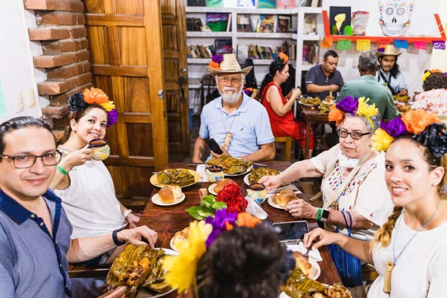 Oaxaca: Day of the Dead Altar Workshop with Meal - What’s Included and What to Consider