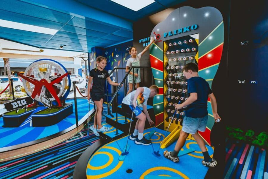 Oldenburg: Puttbrothers Adventure Mini Golf - The Value Proposition: Is It Worth It?