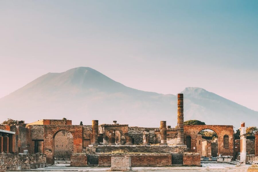 Pompeii: Skip-the-Line Guided Tour - Discovering Pompeii with City Wonders: What You Can Expect