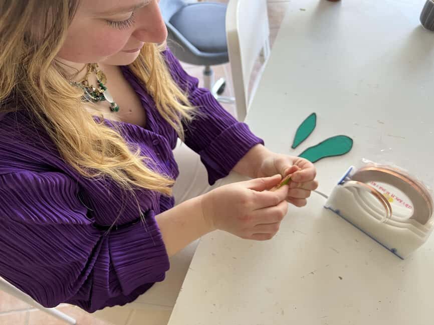 Pont-du-Château: create your own Tiffany stained glass cactus plant - An In-Depth Look at the Experience