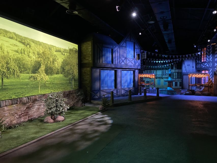 Pont-l'Évêque: DISTILLERIE PERE MAGLOIRE Entry with Tastings - The Tour Experience