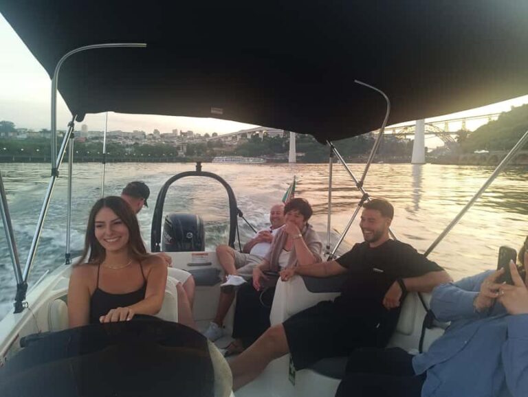 Porto: Boat Cruise with Port Wine Tasting - The Itinerary in Detail
