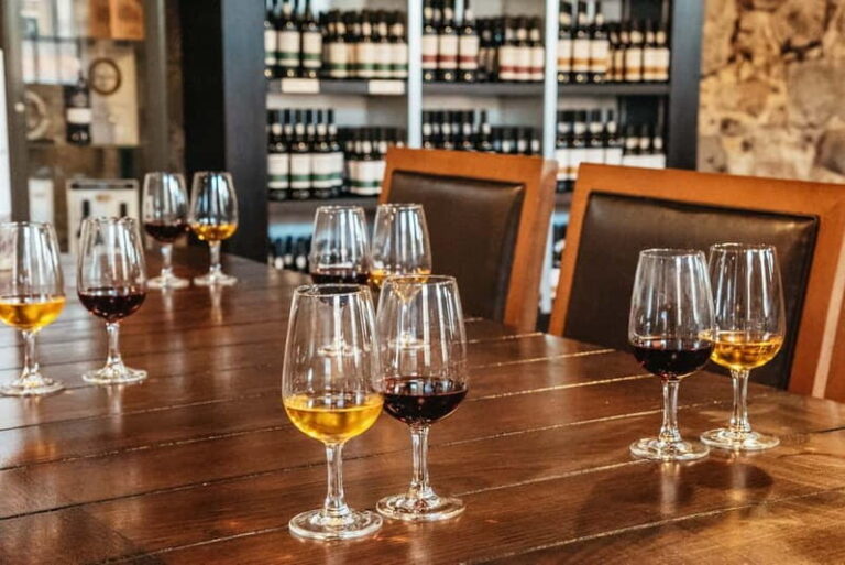 Porto: Bridges Cruise with Option Wine Cellar Tour or Sunset - Practical Details & Tips for Your Cruise  