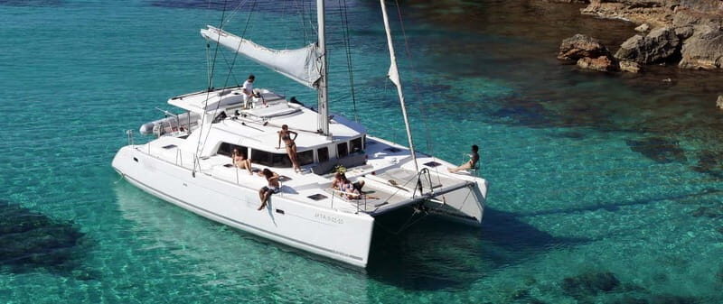 Premium and exclusive catamaran in Lanzarote - A Closer Look at the Experience