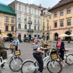 Private Bike Tour from 4 pax, Old Town, Univ, Castle, Jewish - FAQ
