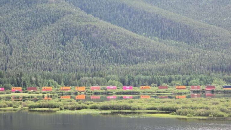 Private Day Tour: Moraine Lake and Lake Louise - What Makes This Tour Stand Out?