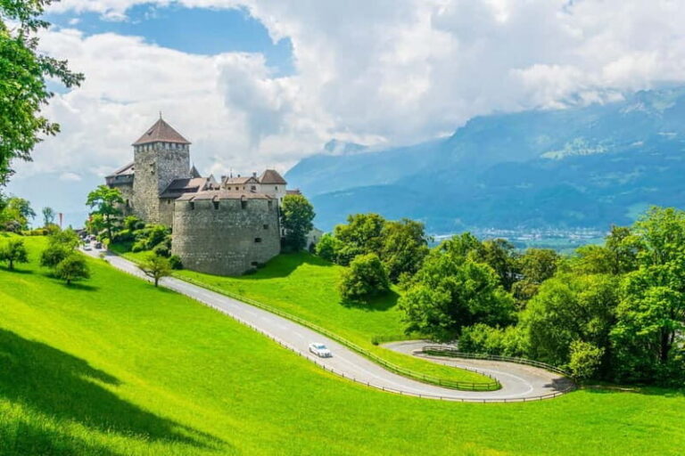 Private day trip from Basel to Zurich, Vaduz & back - The Route & Stops in Detail