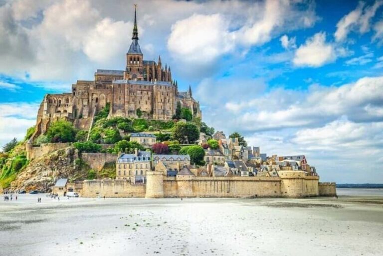 Private Escape to Mont-Saint-Michel from Le Havre - Arrival at Mont-Saint-Michel: First Impressions