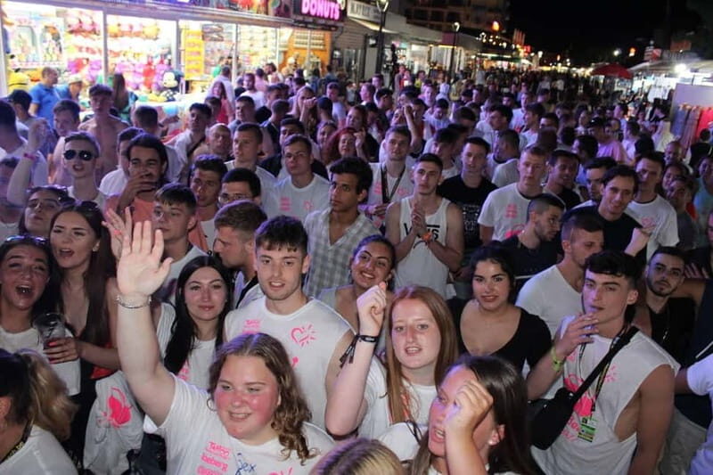 Private Karaoke Room hire (up to 30 guests) - Practical Tips for Your Booking