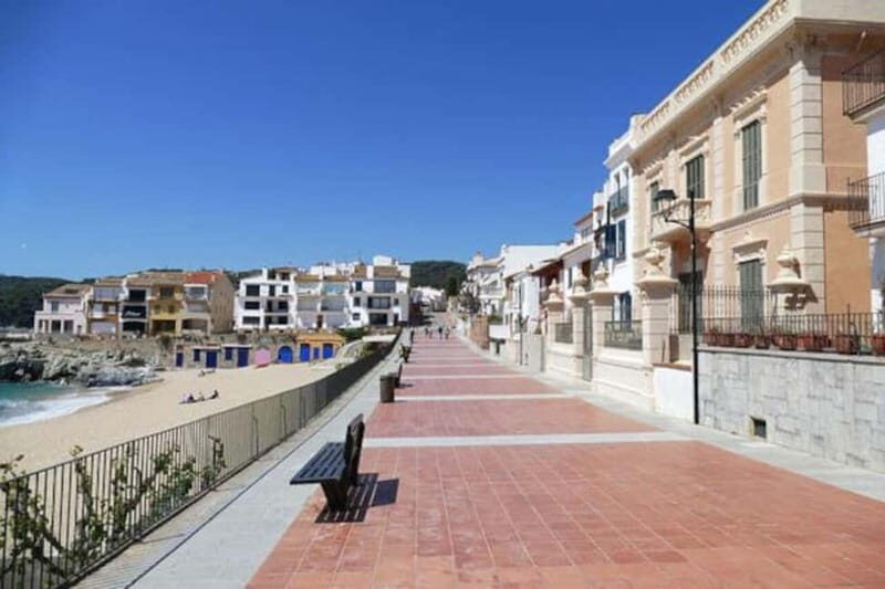 Private Medieval Villages Tour & Dinner at Sea - Exploring Underwater Treasures