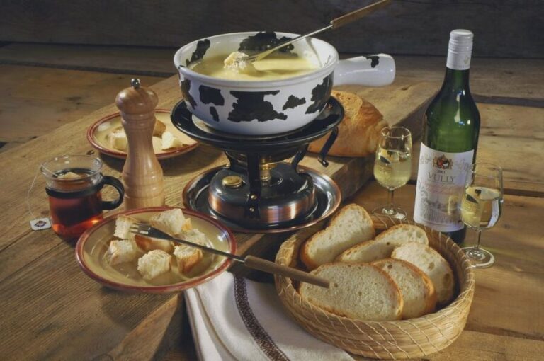 Private Tour to Gruyeres with Cheese and Chocolate Factory - The Experience Through the Eyes of Past Travelers