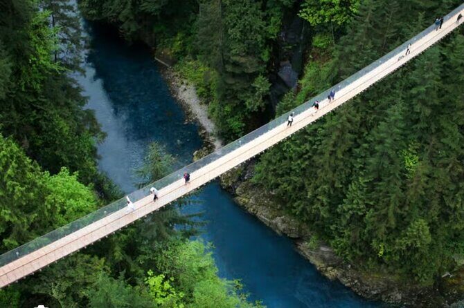 Private Transportation to Capilano Suspension Bridge Park - The Journey to Capilano Suspension Bridge Park