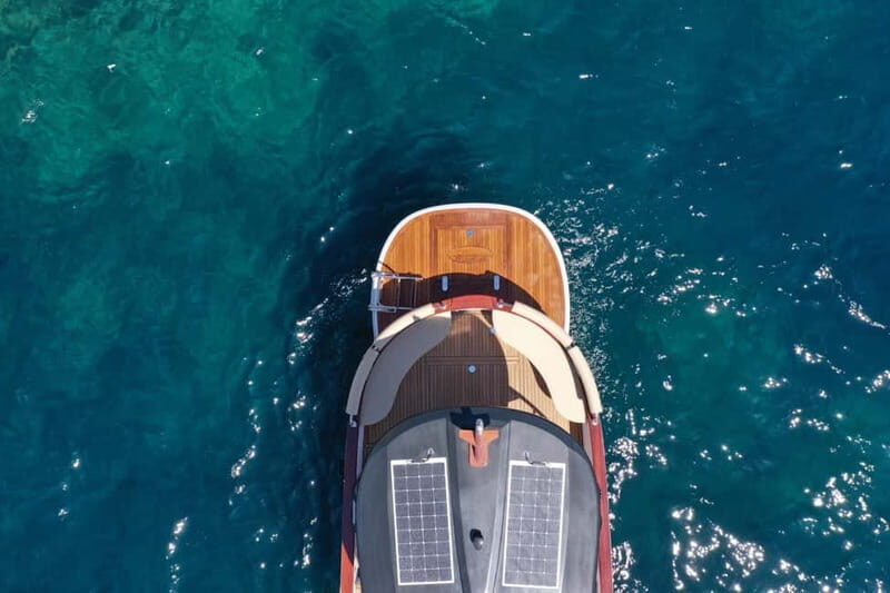 Procida: Complete boat tour of the island with swimming stops and snacks - The Experience in Review: What Travelers Say  