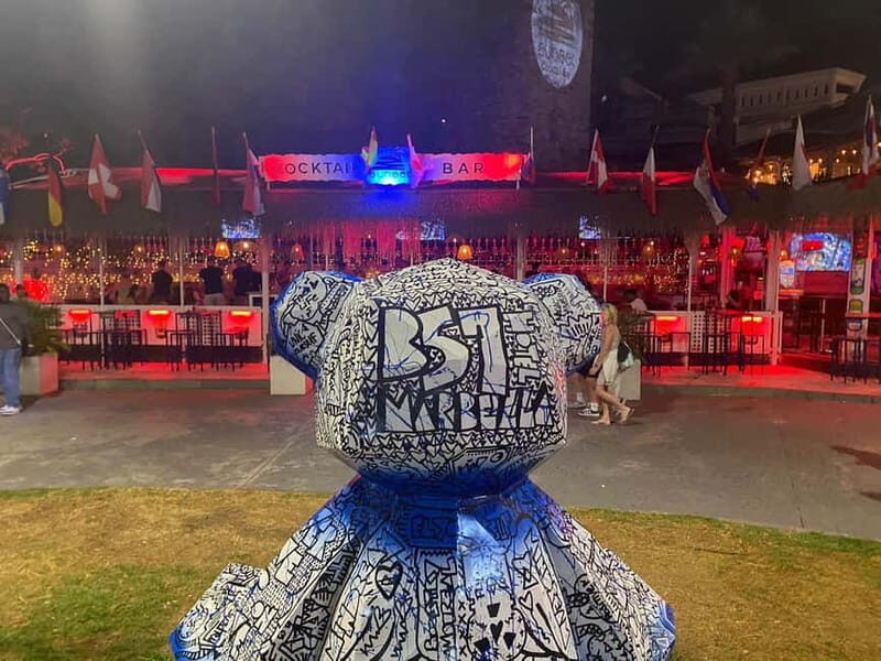 Puerto Banús: Private harbor tour with tapas & drinks - The Marina and Its Riches