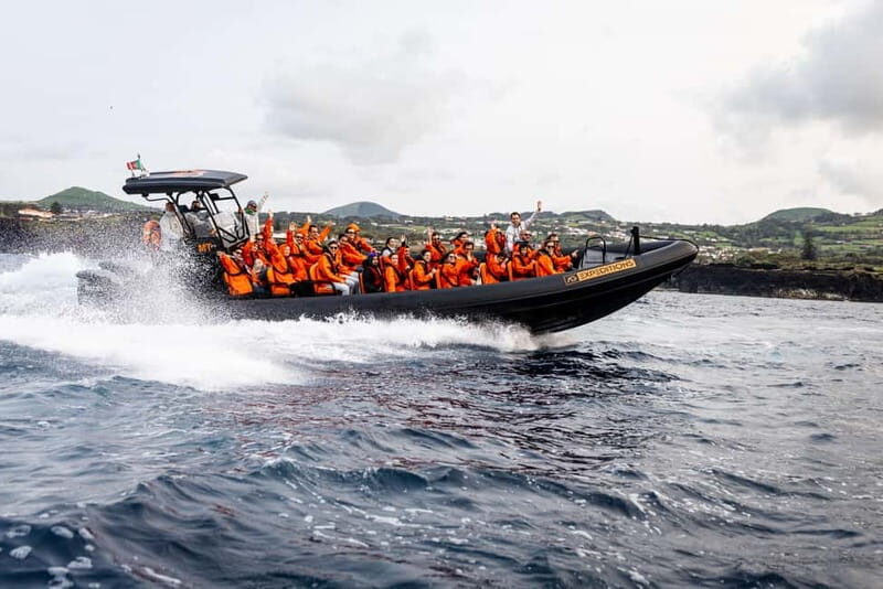 Rabo de Peixe - Mosteiros & Capelas Super Expedition - Discovering São Miguel’s North Coast on a Boat