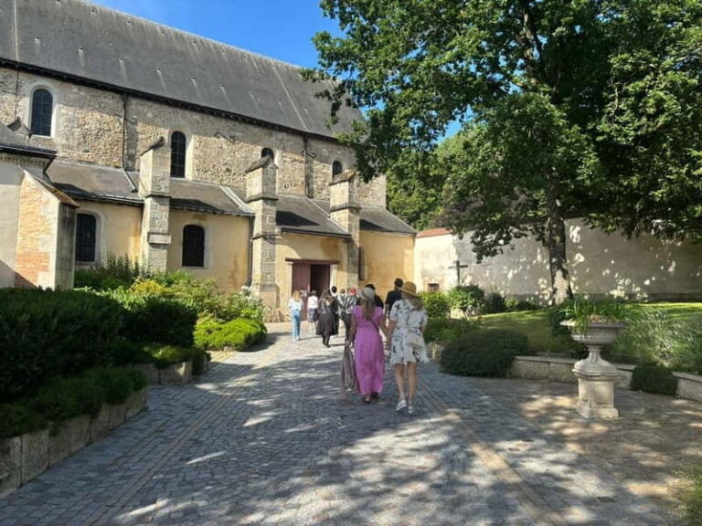 Reims or Epernay: Short day family growers & lunch - The Itinerary in Depth: What to Expect from Start to Finish
