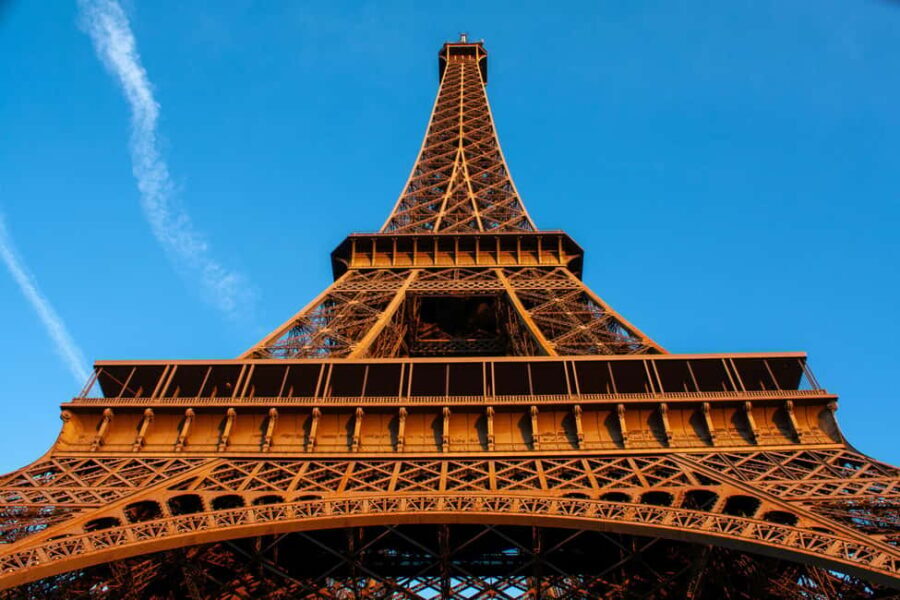 Reserved Access Eiffel Tower Tour Trocadero & Champagne - Practical Details & Tips