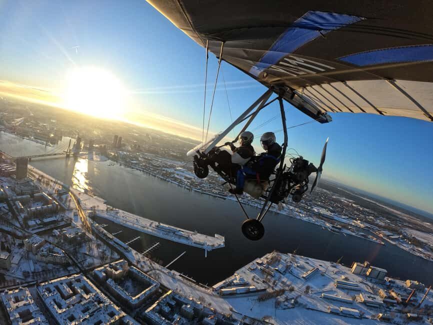 Riga: Hang-Glider 10-Minute Flight Over the City - Who Will Love This?