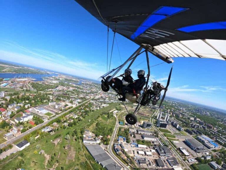 Riga: Hang-Glider 20 minute Flight Over the City - Who Will Love This Experience?