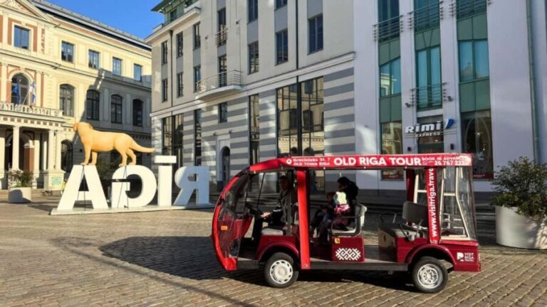 Riga: Old Town Sightseeing Tour by Electrobus - The Value of the Experience