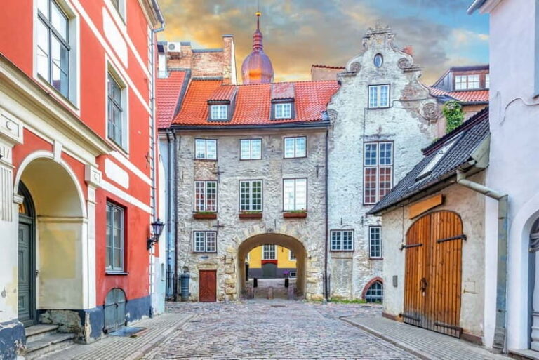 Riga: Private Walking Tour with a Local - Who Will Love This Experience?