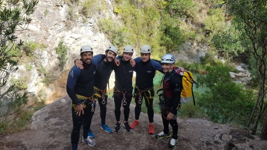 Río Verde, Otivar, Granada: canyoning, crystal clear waters, jumps, and rappelling. - Who Will Love This Tour?