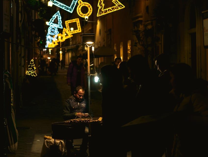 Rome: Christmas Lights Walking Tour - What to Expect During the Tour  