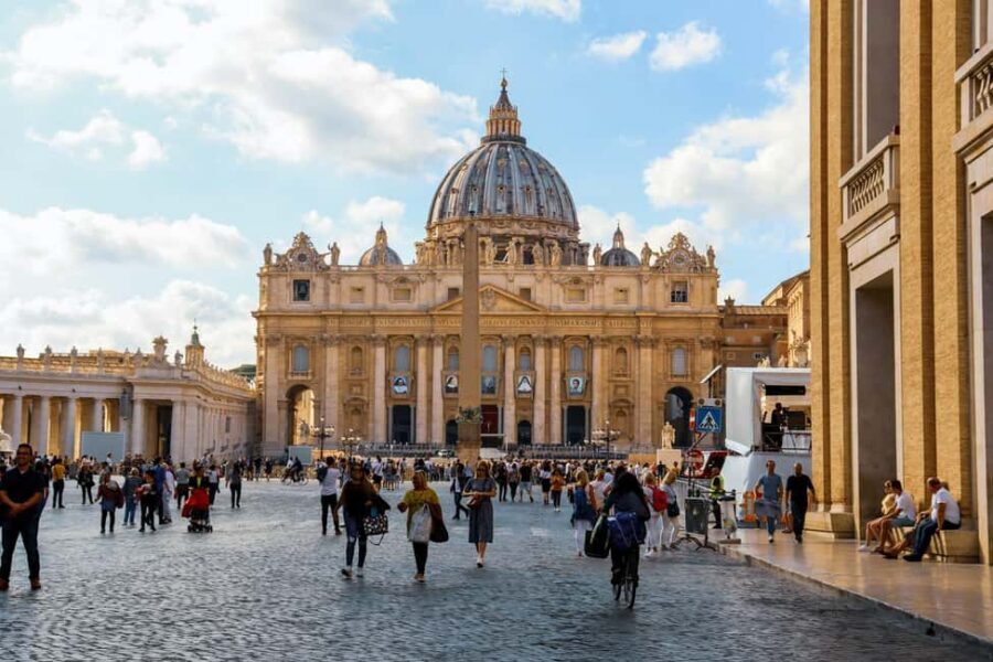Rome: Escorted Papal Audience Tour With Guide - Detailed Breakdown of the Experience