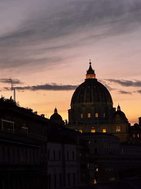 Rome: Evening Tour of Passetto di Borgo and Audio Guide App - An Evening in Rome’s Hidden Passages
