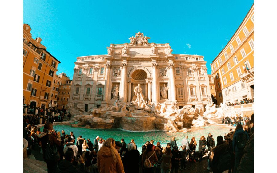 Rome: Guided Tour of its Squares and Fountains for Spanish Speakers - Deep Dive into the Itinerary