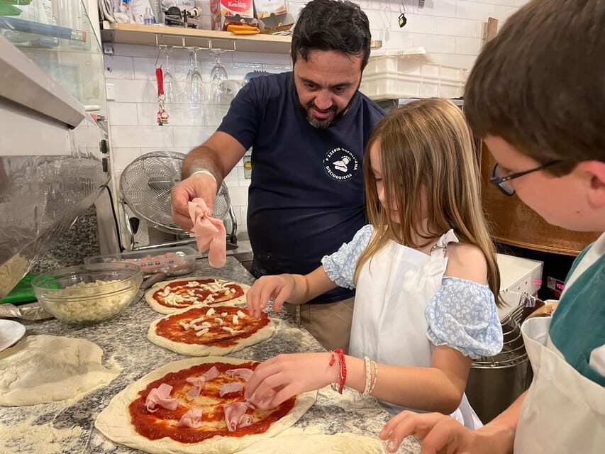 Rome: Neapolitan Pizza Cooking Class in Front of the Vatican - Scenic Setting & Atmosphere