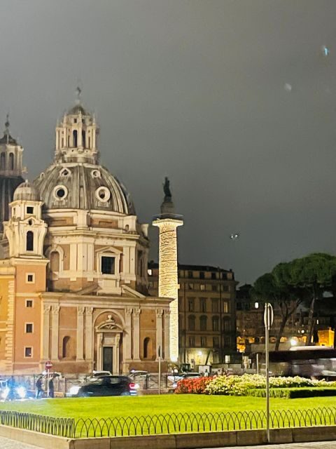 Rome: Nighttime Tour Outside the Colosseum with Local Guide - Who Should Book This Tour?