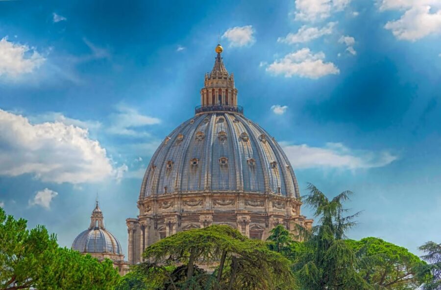Rome: St. Peter's Basilica, Dome Climb, and Underground Tour - Who Should Consider This Tour?