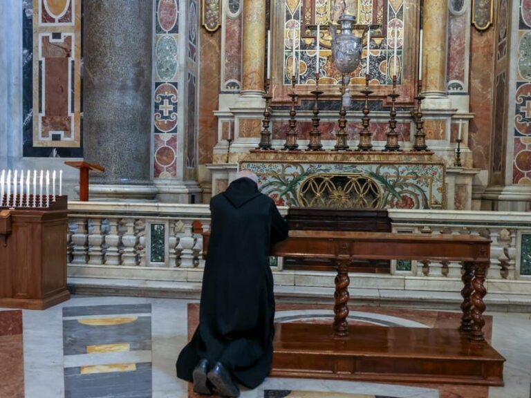 Rome: St. Peters Basilica, Tombs Tour & Optional Dome Climb - A Closer Look at the Tour Itinerary