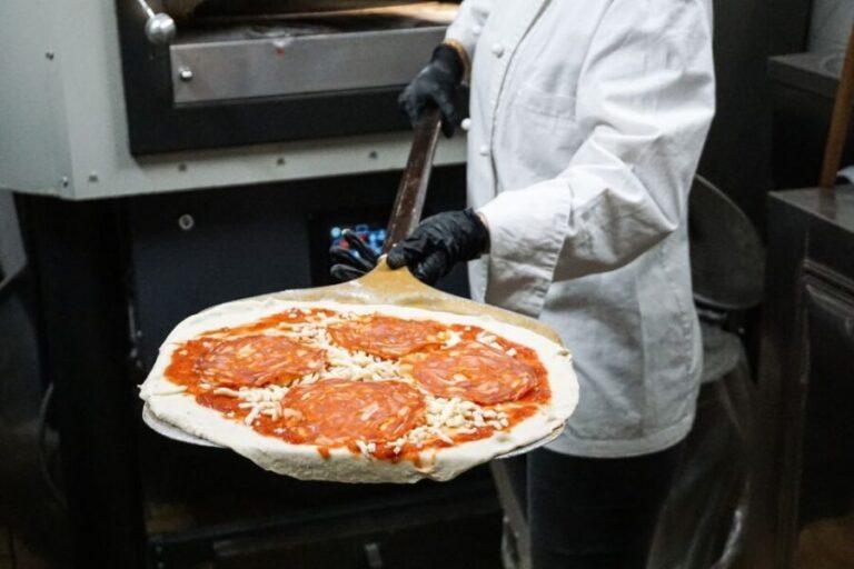 Rome: Traditional Pizza Cooking Class near Piazza Navona - The Itinerary: What to Expect