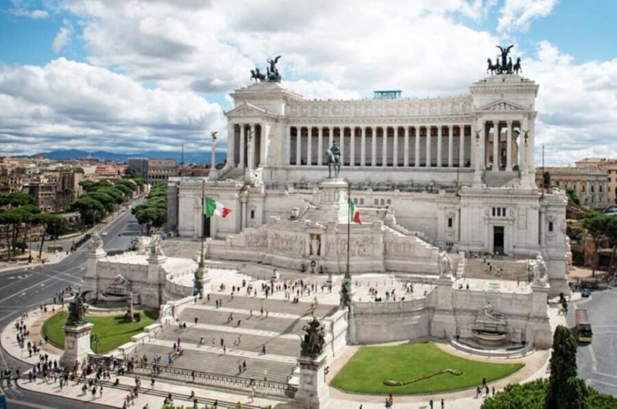 Rome: Vittoriano with Rooftop & Palazzo Venezia Hosted Entry - Why You Should Consider This Tour