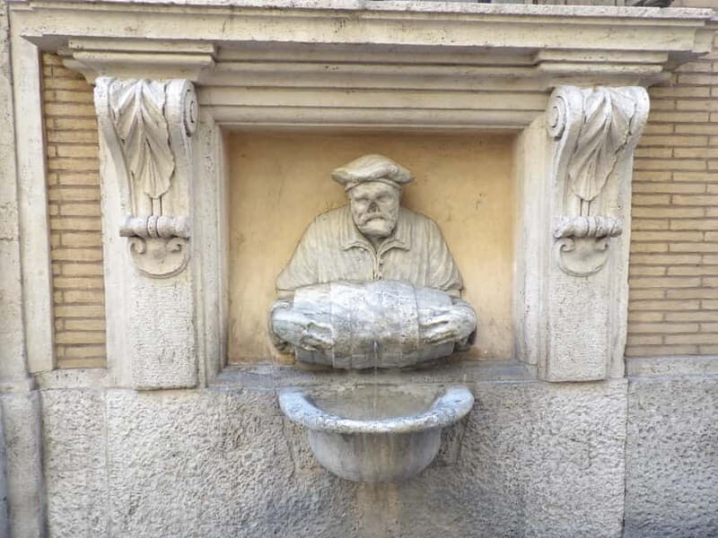 Rome: Walking Tour with Local Guide - Exploring the Talking Statues and Hidden Messages