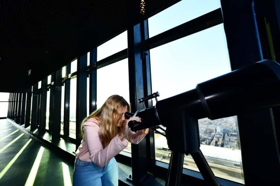 Rotterdam: Celest Entry with Coffee or Tea & Pastry - Comfort and Practicalities