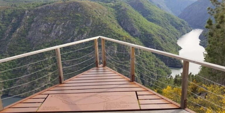 Ruta Ribeira Sacra and Sarria: Between Vineyards, History and the Way of Saint James - What’s Included and What’s Not