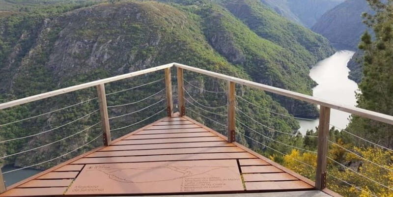 Ruta Ribeira Sacra and Sarria: Between Vineyards, History and the Way of Saint James - What’s Included and What’s Not