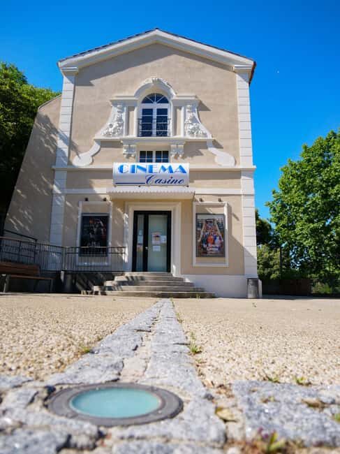 Saint-Cyr-sur-mer: Guided tour and tasting of local specialities - The Included Tasting: A Slice of Provencal Flavors