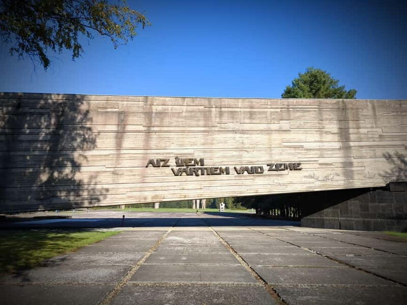 SALASPILS: Private tour to Salaspils and Rumbula Memorials - Why This Tour Stands Out