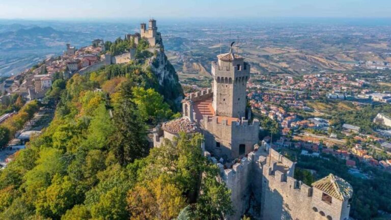 San Marino in Small Groups: Guided Tour with 7 Museums and Towers Pass - Practical Details and What to Expect