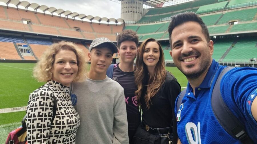 San Siro Stadium and Milan Football Tour Fans Experience - Why This Tour Works Well