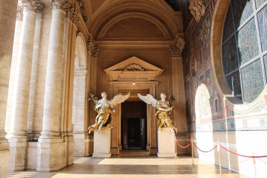 Santa Maria Maggiore Basilica and Dome area Guided Tour - The Itinerary Breakdown