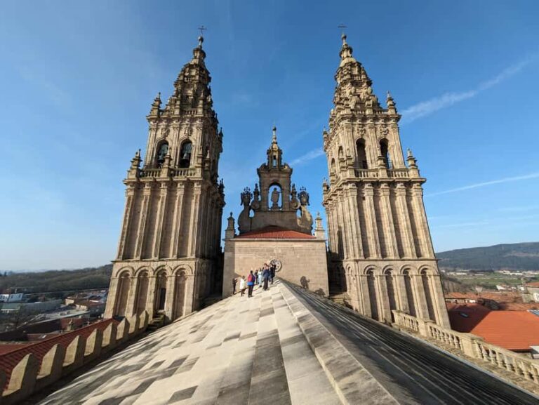 Santiago de Compostela: Cathedral & Carraca Tower Roofs Tour - Practical Details & Value