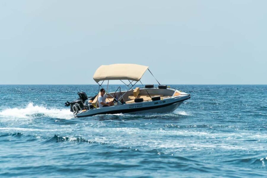 Santorini: License-Free Motor Boat Rental -Full or Half Day - Weather and Safety Considerations