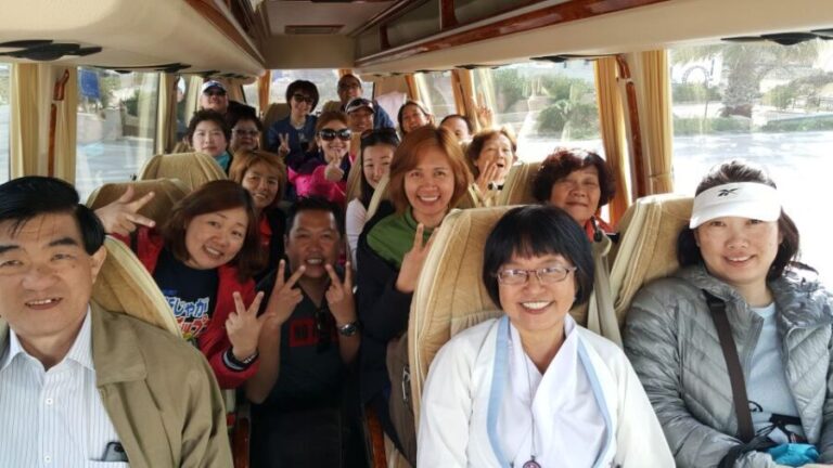 Santorini: Private Custom Island Guided Tour 3 - 5 hours - Exploring the Highlights