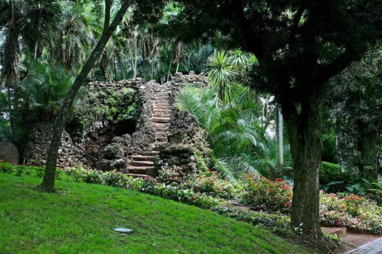 São Miguel: Botanical Gardens and Cave Tour - FAQ