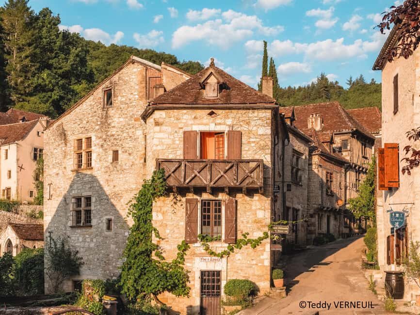 Sarlat: Private Day trip to Rocamadour & Saint-Cirq-Lapopie - Practical Details and Value